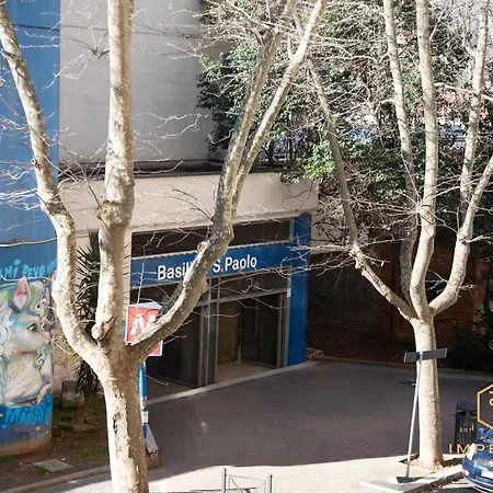 B&B Rifugio Di - Upon Metro B, A-c, Pvt Terrace, Pvt Bathroom 로마