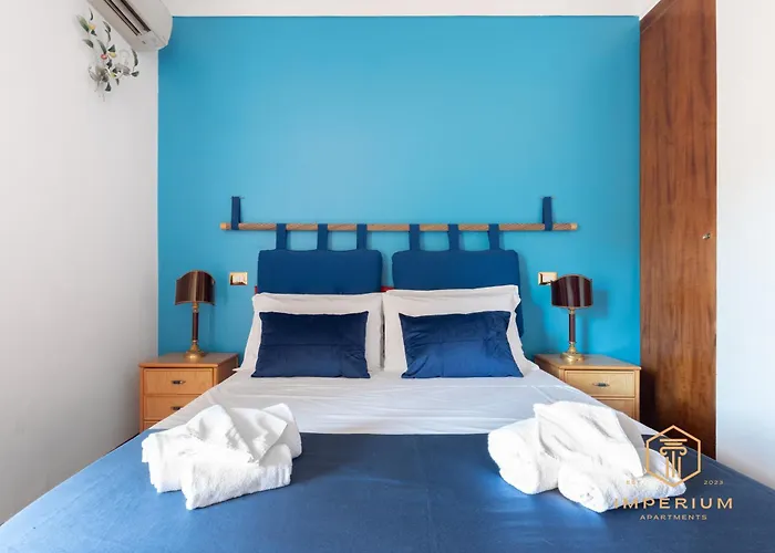 Rifugio Di - Upon Metro B, A-c, Pvt Terrace, Pvt Bathroom B&B 4*