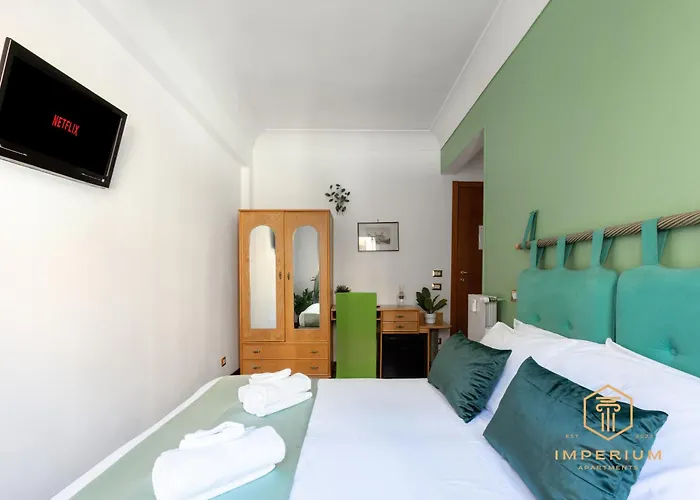 Rifugio Di - Upon Metro B, A-c, Pvt Terrace, Pvt Bathroom