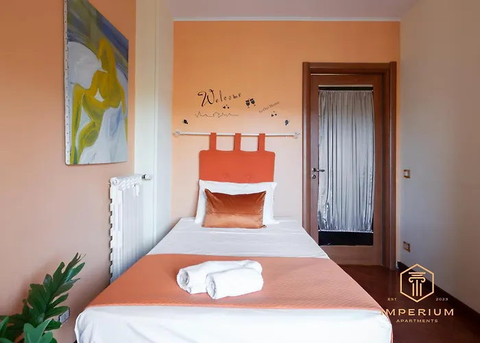 B&B Rifugio Di - Upon Metro B, A-c, Pvt Terrace, Pvt Bathroom 4*