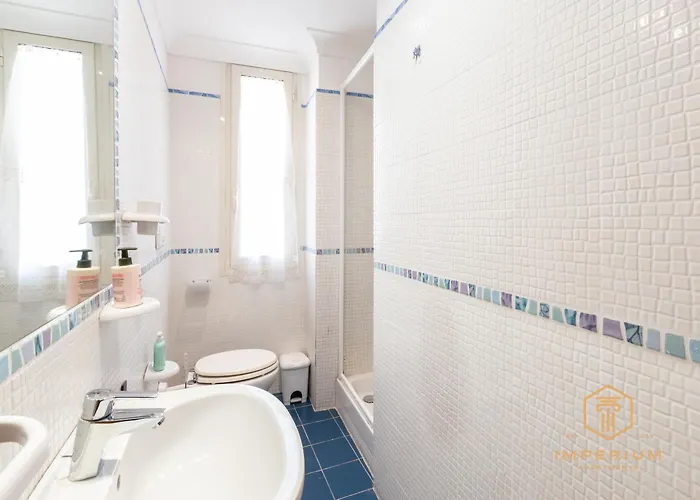 Rifugio Di - Upon Metro B, A-c, Pvt Terrace, Pvt Bathroom 4* 로마